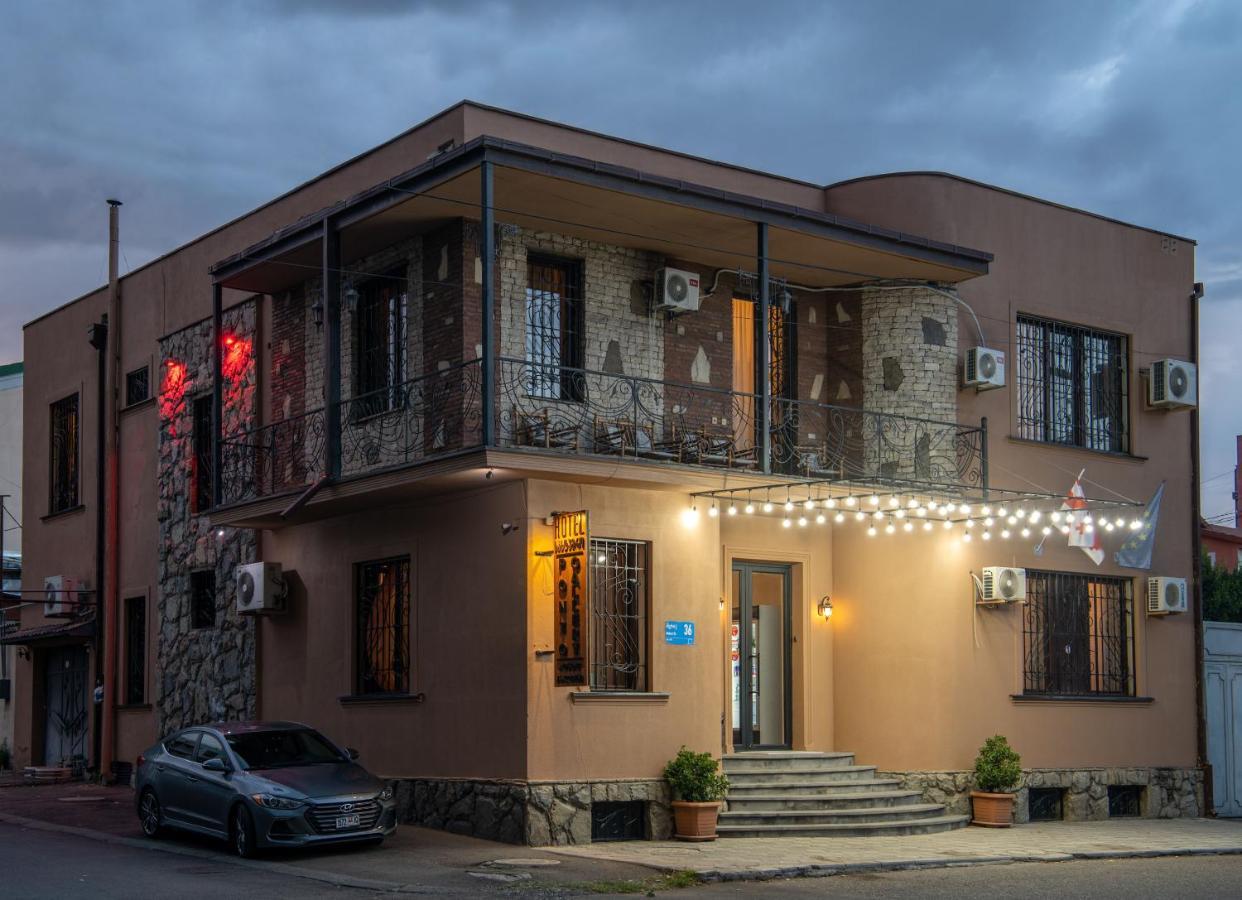 Ponto Gallery Boutique Hotel Tbilisi Exterior photo